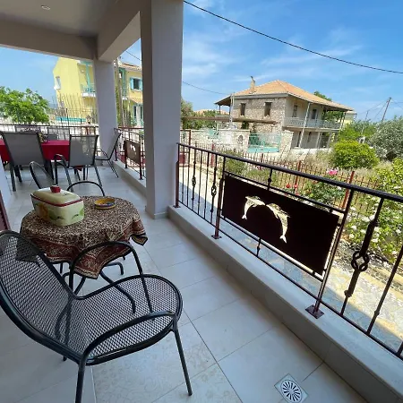 Panselinos * 梅加尼西岛